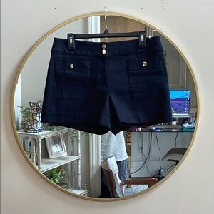 ✨Like New LOFT Black shorts